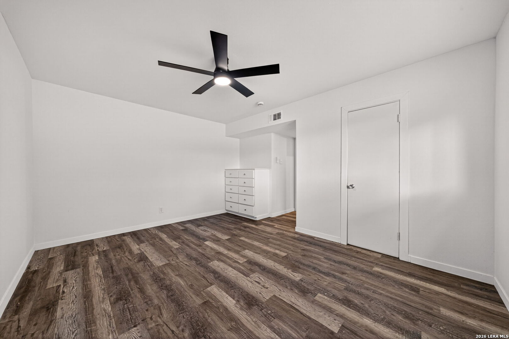 600 Gentleman Road, Unit 1 Balcones Heights, TX 78201 - Photo 16 of 17