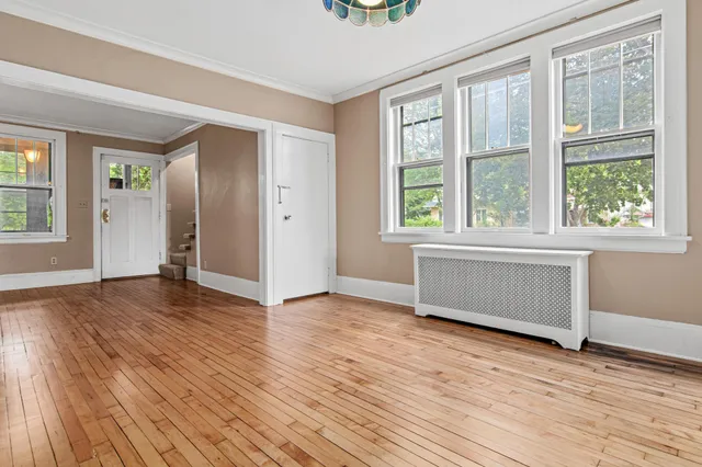 $585,000 | 95 West Colorado Street, St. Paul, MN 55107