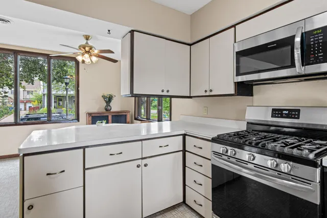 $585,000 | 95 West Colorado Street, St. Paul, MN 55107