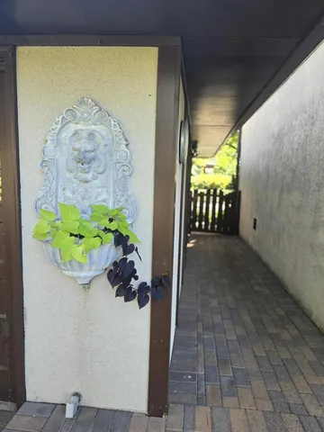 $585,000 | 95 West Colorado Street, St. Paul, MN 55107