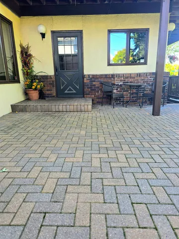 $585,000 | 95 West Colorado Street, St. Paul, MN 55107