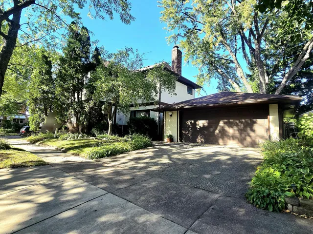 $585,000 | 95 West Colorado Street, St. Paul, MN 55107