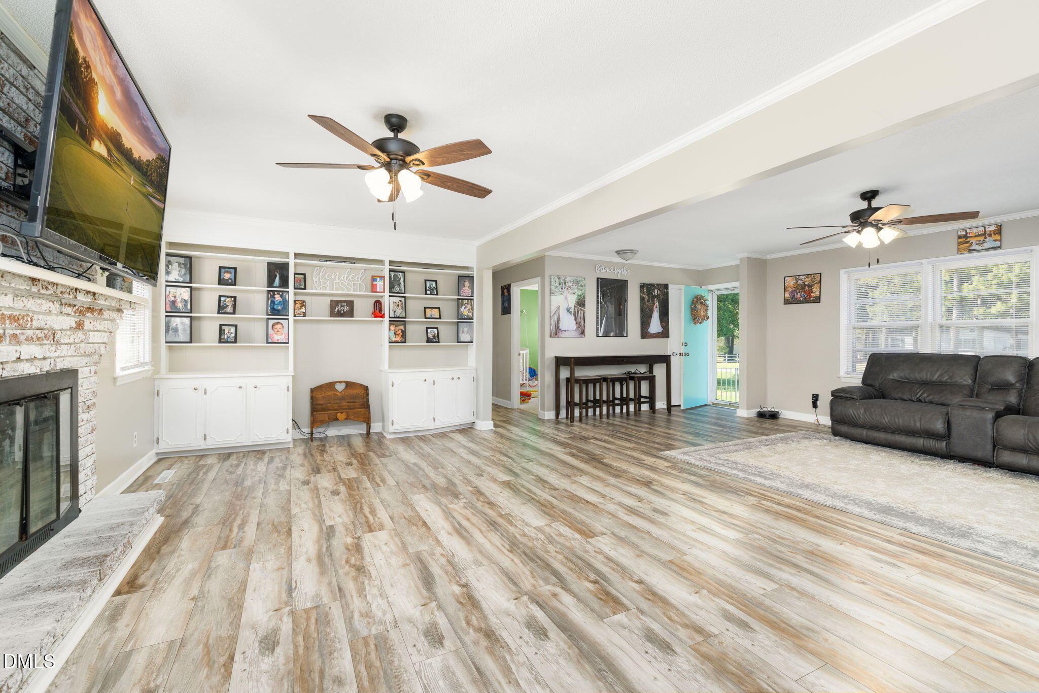 2732 Nutbush Road Henderson, NC 27537 - Photo 9 of 37 Open Living Room