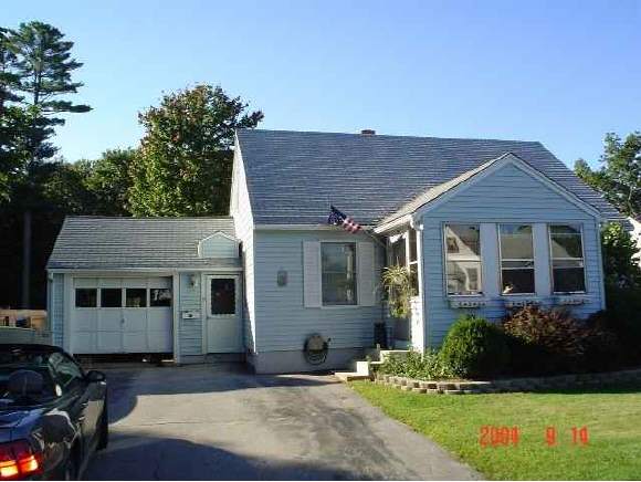 13 Kendall Street Rochester, NH 03867 - Photo 1 of 1