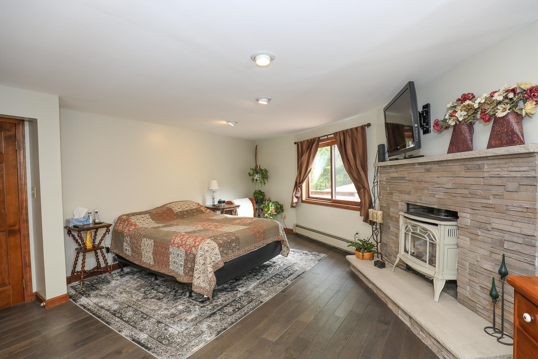18 Hook Road Candia, NH 03034 - Photo 18 of 38
