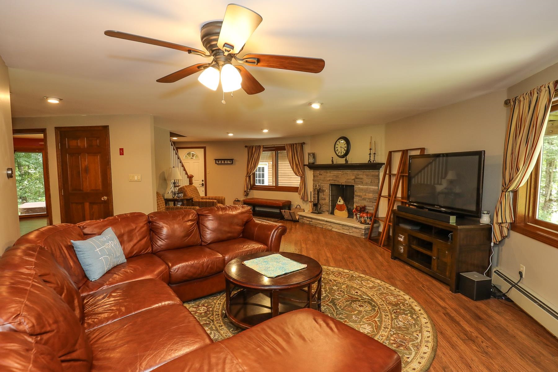 18 Hook Road Candia, NH 03034 - Photo 5 of 38
