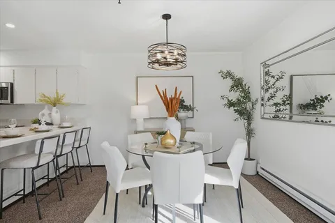 $949,000 | 601 Leahy Street, Unit 201, Redwood City, CA 94061