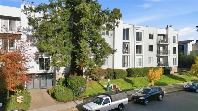 a car parked in front of a building