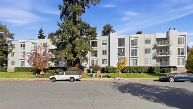 a car parked in front of a building