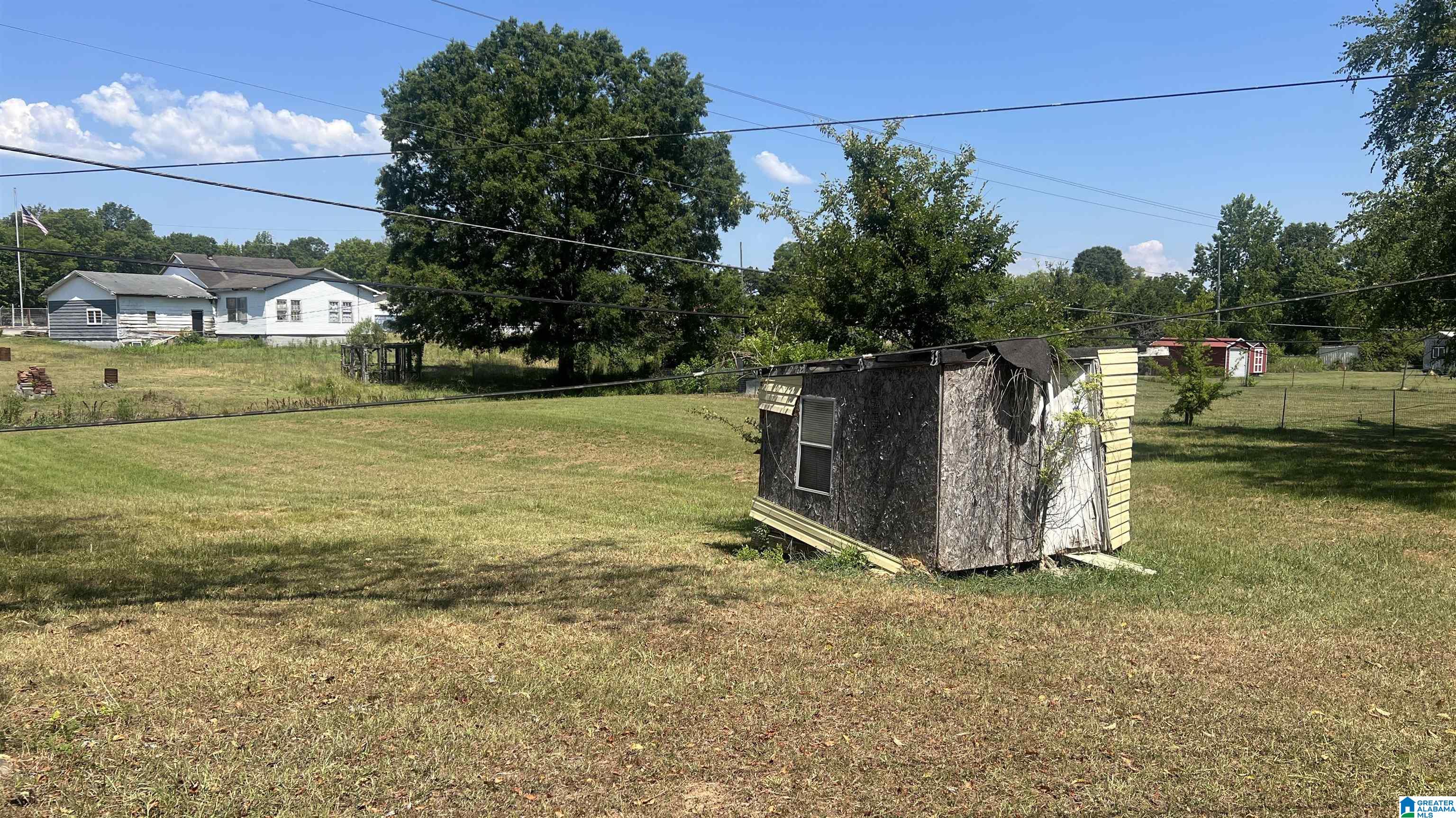 16 Back Street Sylacauga, AL 35150 - Photo 6 of 8