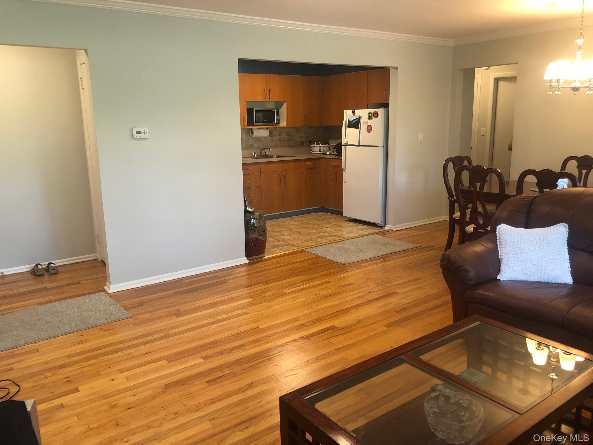 225 North Middletown Road, Unit D Pearl River, NY 10965 - Photo 12 of 20