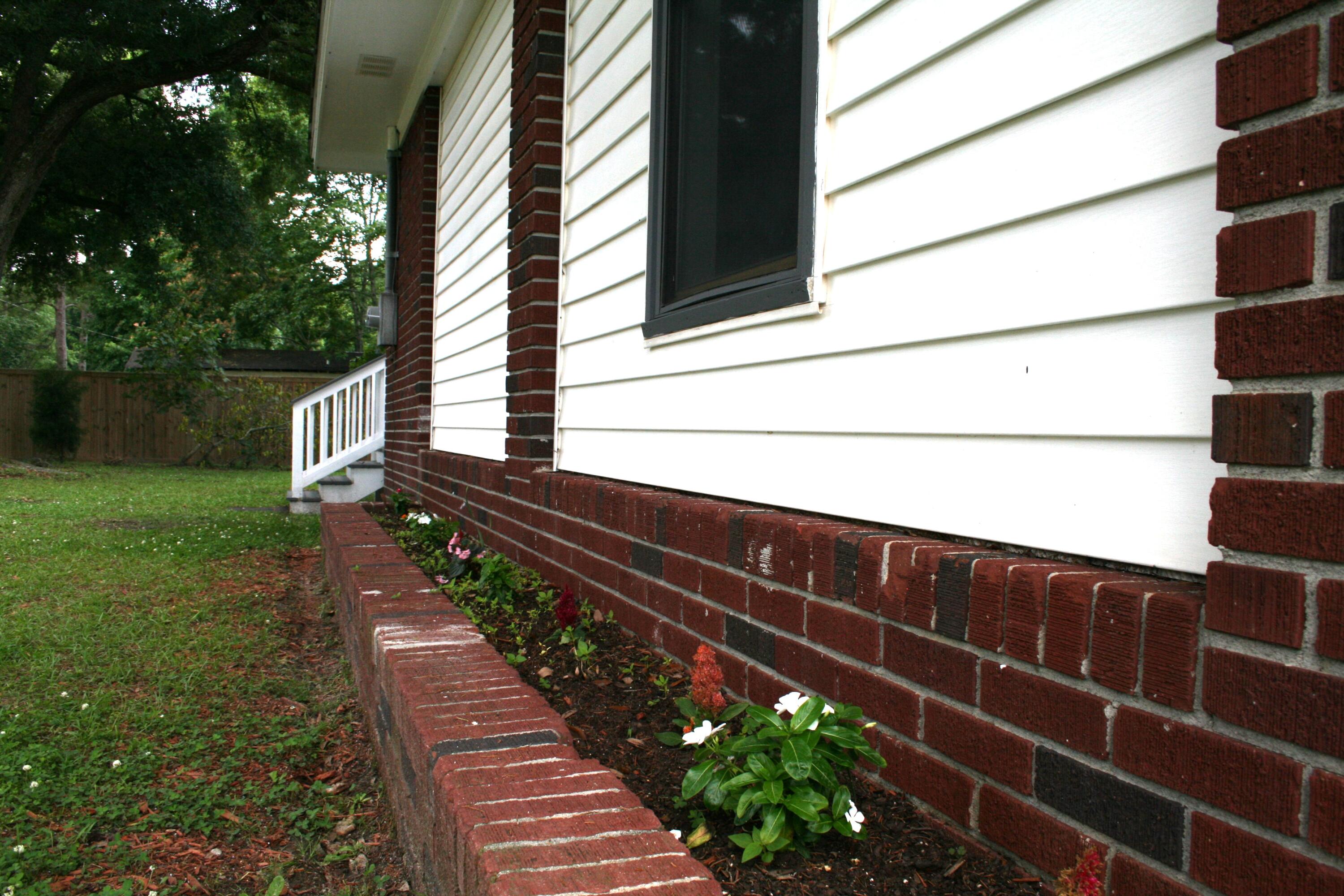 127 Roberts Road Summerville, SC 29483 - Photo 33 of 33 Roberts Holly 8