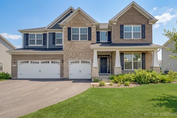 $790,000 | 12513 South Willowgate Lane, Plainfield, IL 60585
