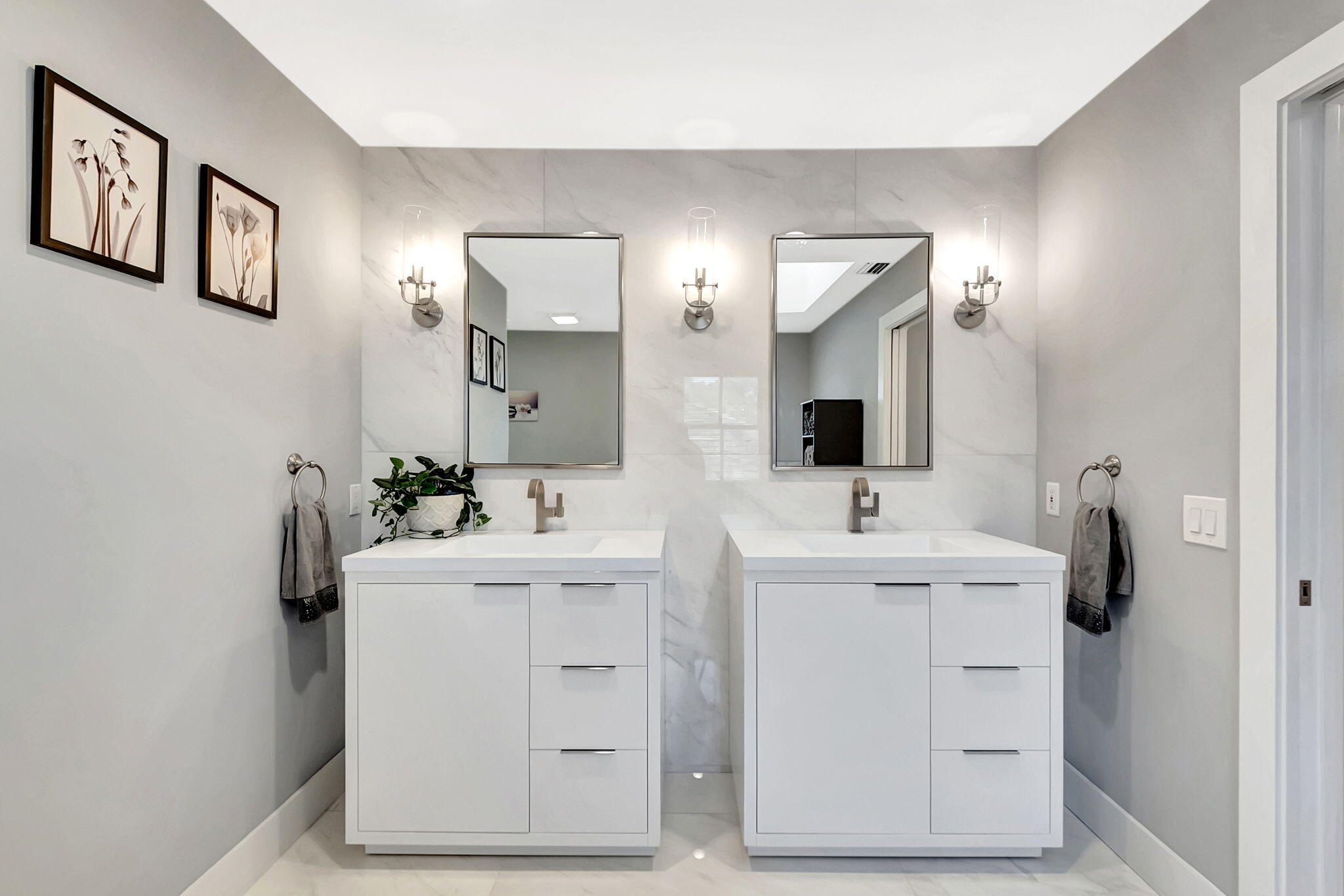 5612 Cambridge Boulevard Boca Raton, FL 33496 - Photo 24 of 85 42-web-or-mls-DSC_2117