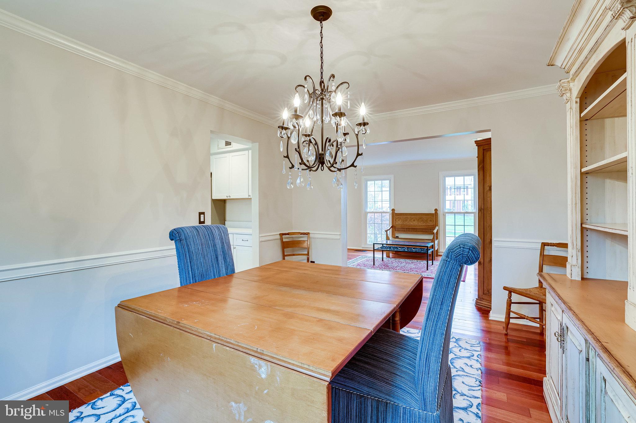 138 Peyton Road Sterling, VA 20165 - Photo 19 of 64 Dining Room
