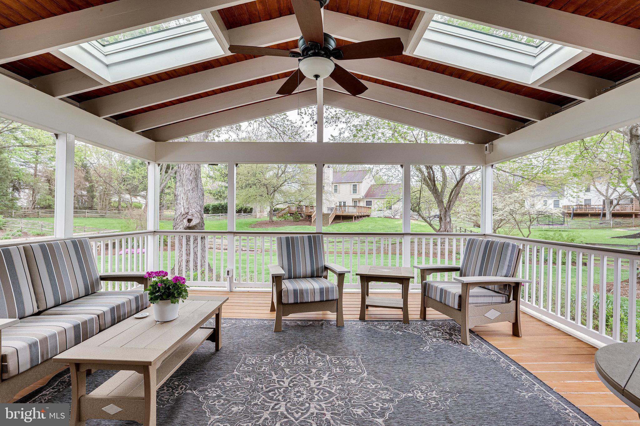 138 Peyton Road Sterling, VA 20165 - Photo 26 of 64 Stunning Newer Covered Patio