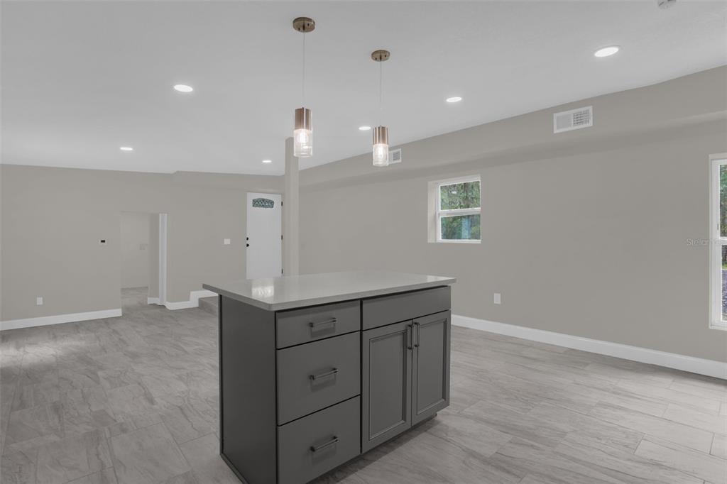 26716 Fishermans Road Paisley, FL 32767 - Photo 6 of 16 Gallery Image 6