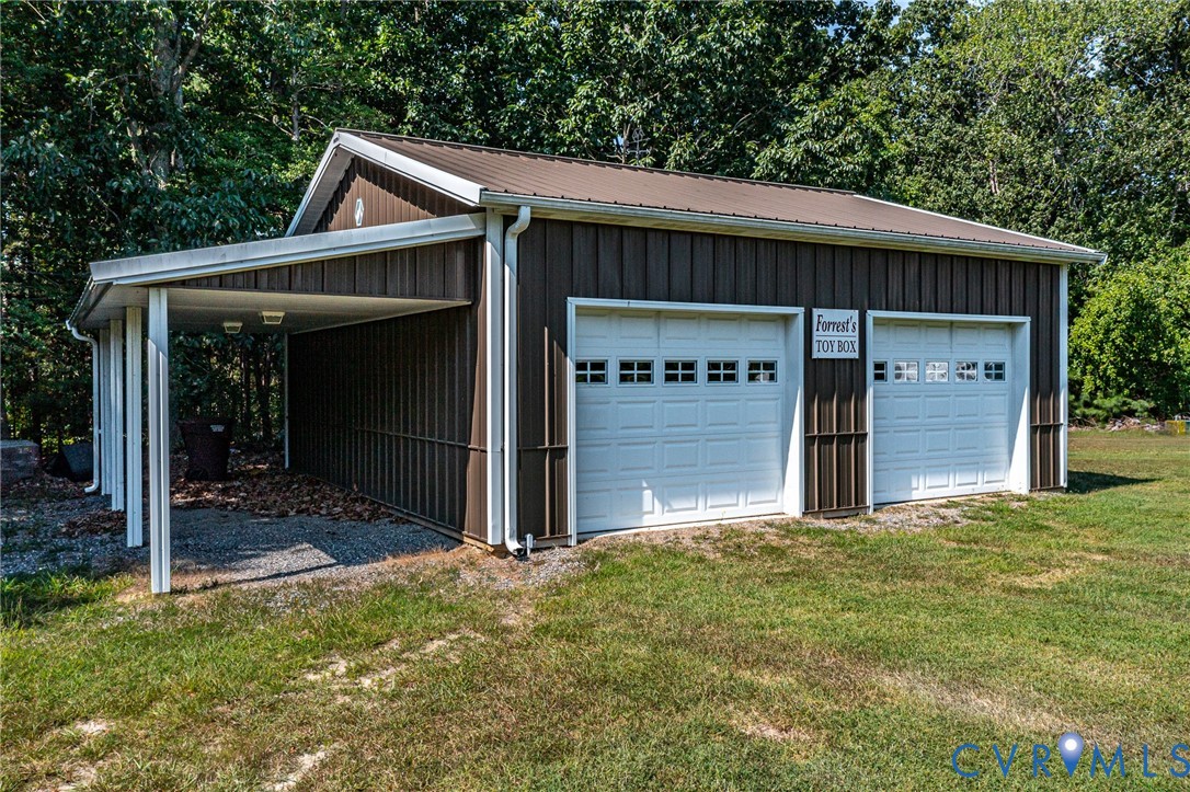 200 Pinetop Road Topping, VA 23169 - Photo 31 of 38 Additional detached Garage with lean to