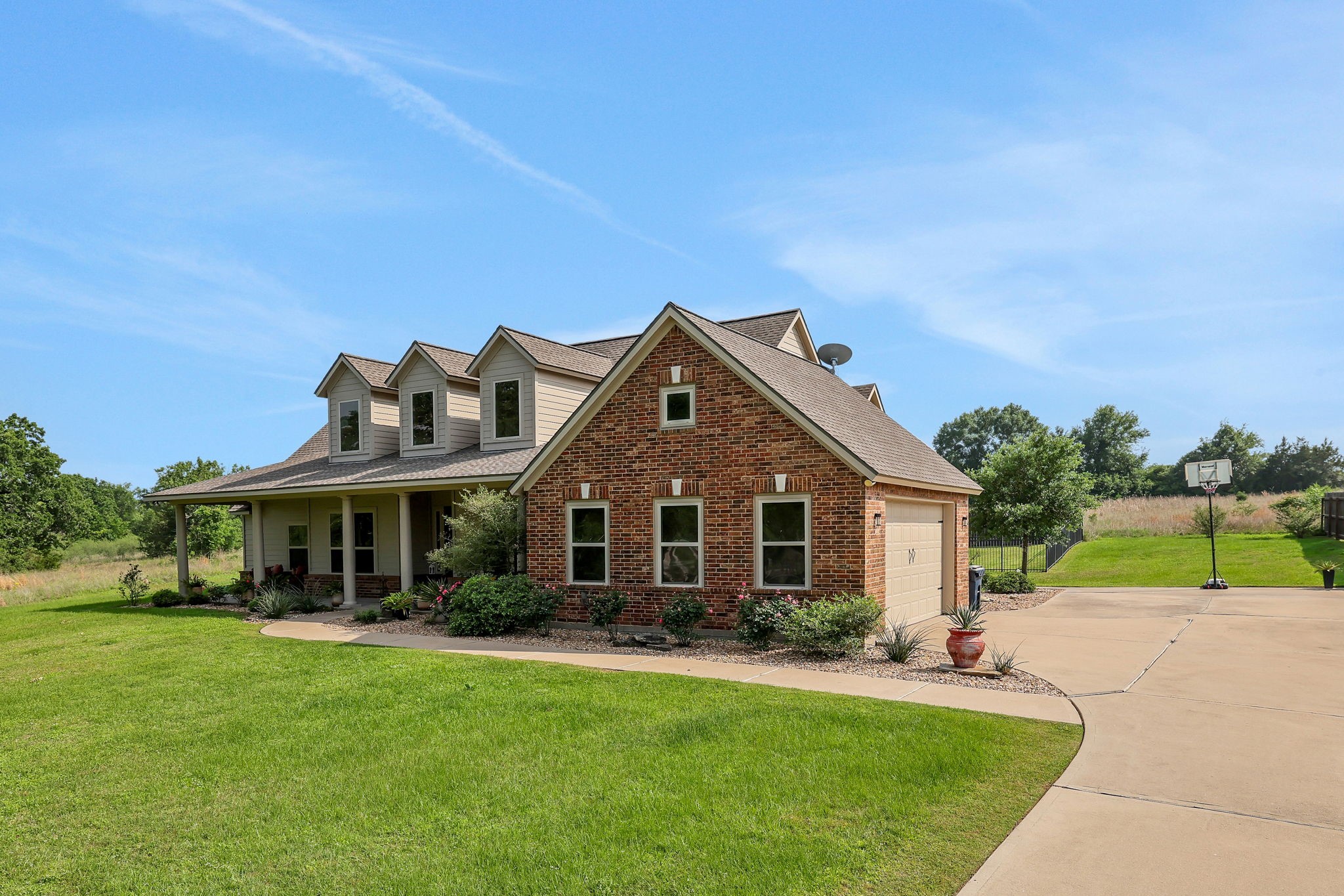 3145 Rolling Ridge Lane Brenham, TX 77833 - Photo 2 of 29