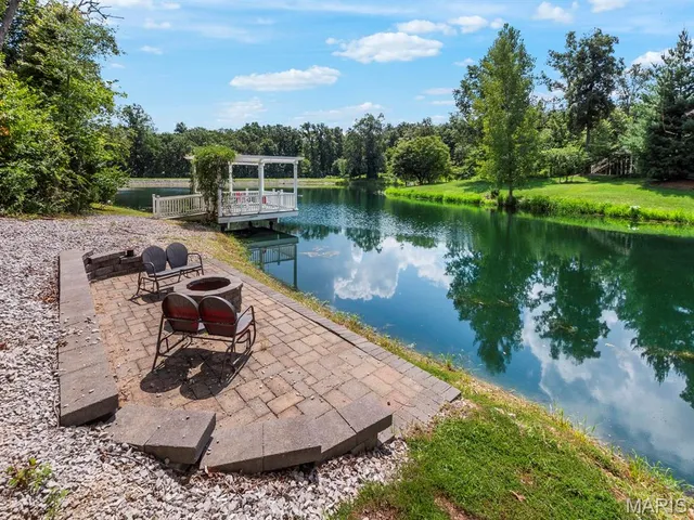 $730,000 | 6210 Mohawk Trail, Waterloo, IL 62298