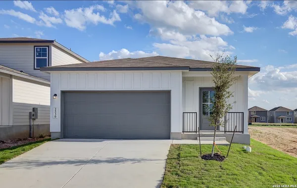 $2,000 | 2530 Dry Moss Way, San Antonio, TX 78224