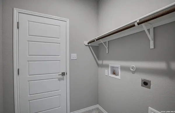 $2,000 | 2530 Dry Moss Way, San Antonio, TX 78224