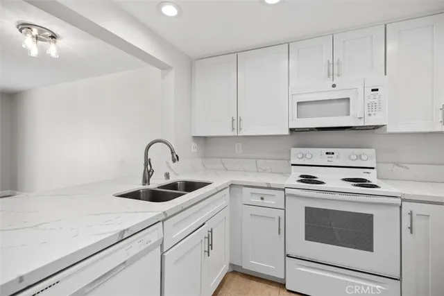 $2,900 | 63 Bentwood Lane, Aliso Viejo, CA 92656