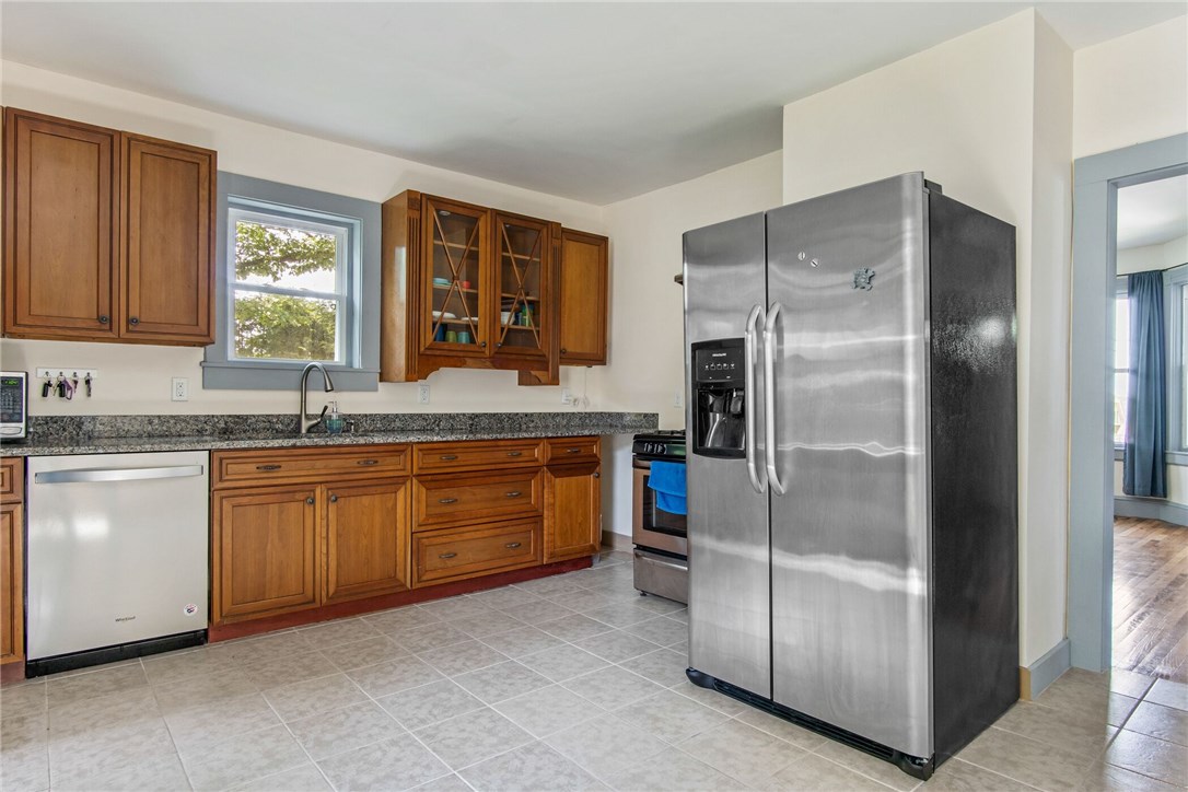 92 Division Street Woonsocket, RI 02895 - Photo 12 of 24
