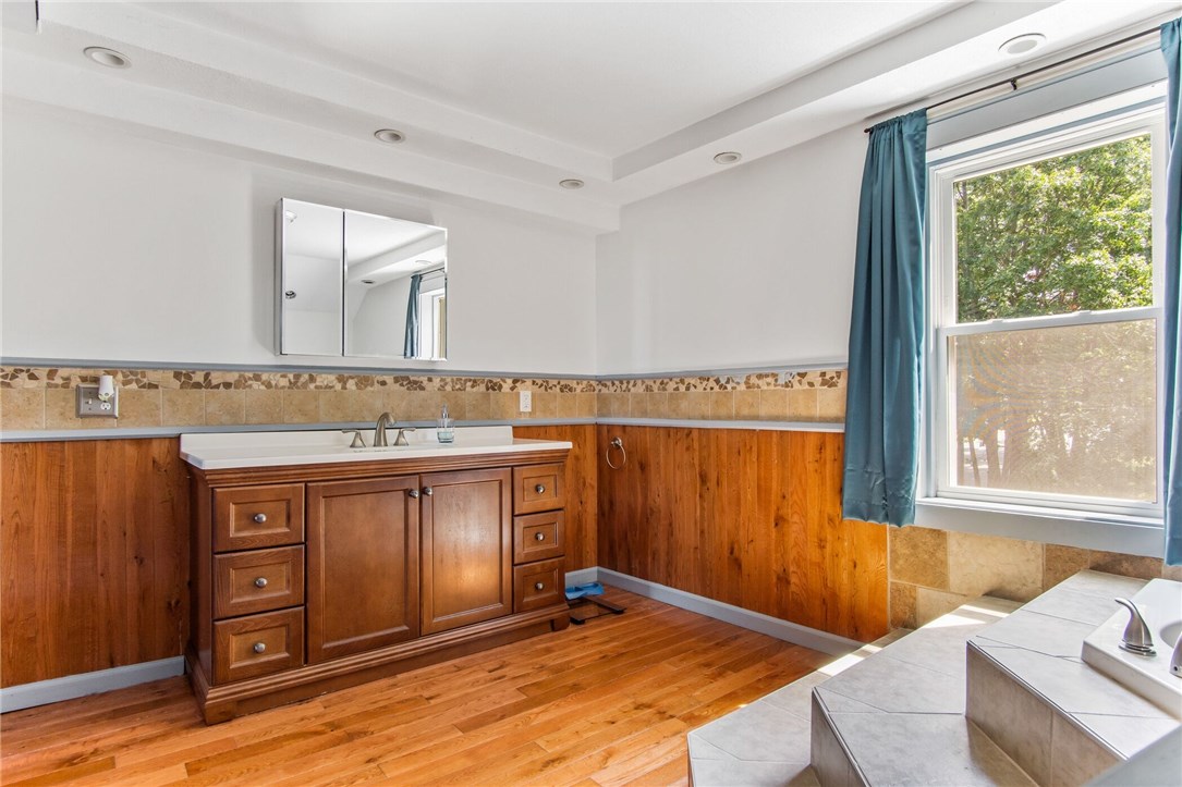 92 Division Street Woonsocket, RI 02895 - Photo 19 of 24