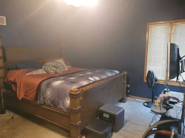 $299,500 | 18324 Pond View Court, Tinley Park, IL 60477