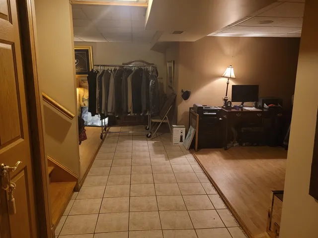 $299,500 | 18324 Pond View Court, Tinley Park, IL 60477