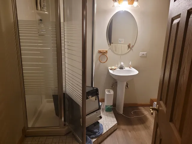 $299,500 | 18324 Pond View Court, Tinley Park, IL 60477