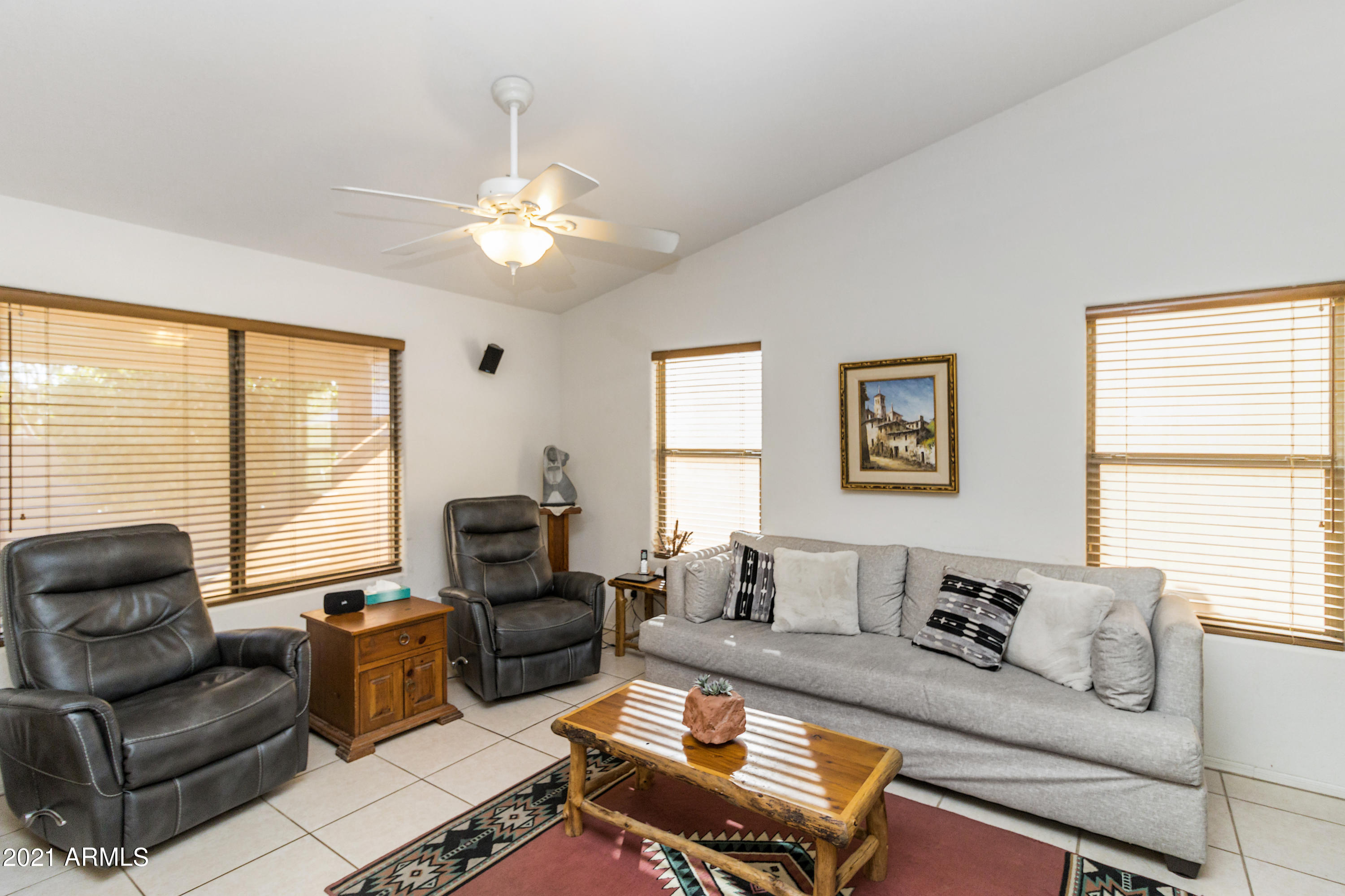 625 East Rancho Viejo Loop Casa Grande, AZ 85122 - Photo 11 of 26 Natural light, vaulted ceiling in FR