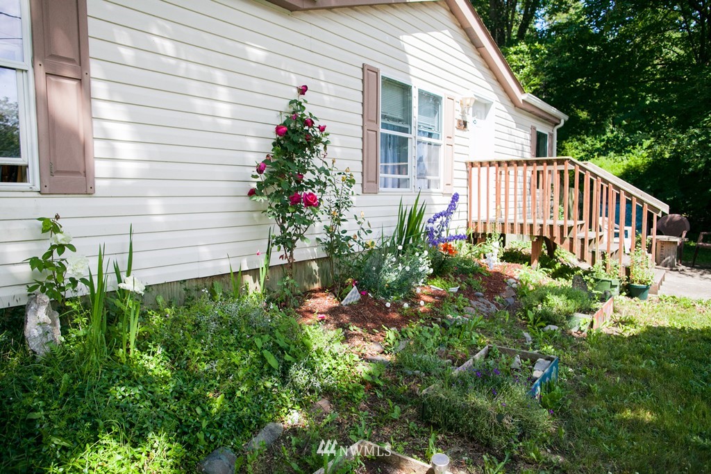 3424 Ruth Road Bellingham, WA 98226 - Photo 3 of 19 Gallery Image 3