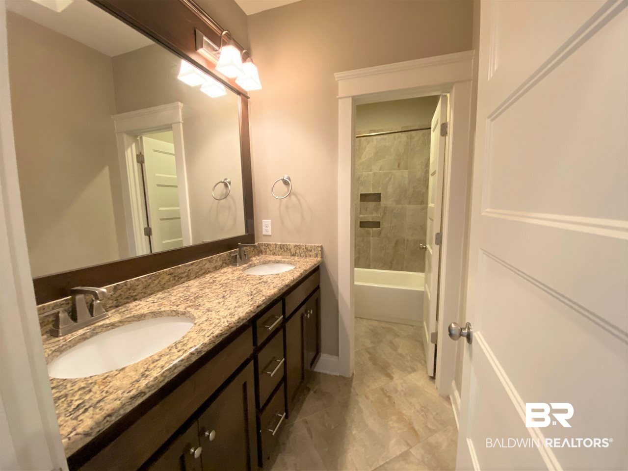 10775 Warrenton Road Daphne, AL 36526 - Photo 17 of 26