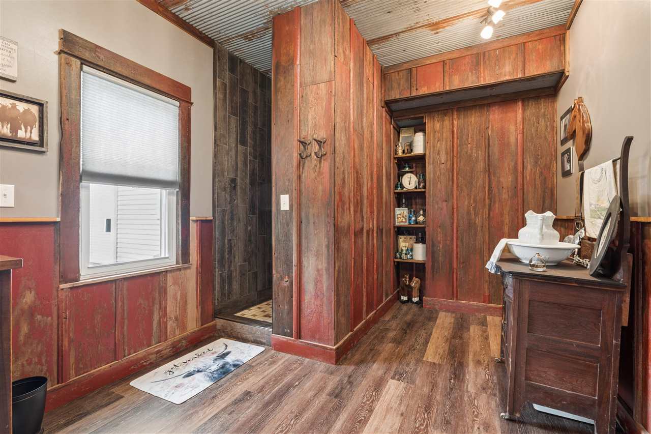 1317 68th Street Keystone, IA 52249 - Photo 23 of 53 Gallery Image 23