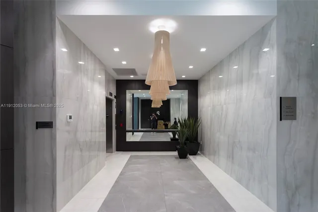 $7,900 | 17550 Collins Avenue, Unit 1404, Sunny Isles Beach, FL 33160