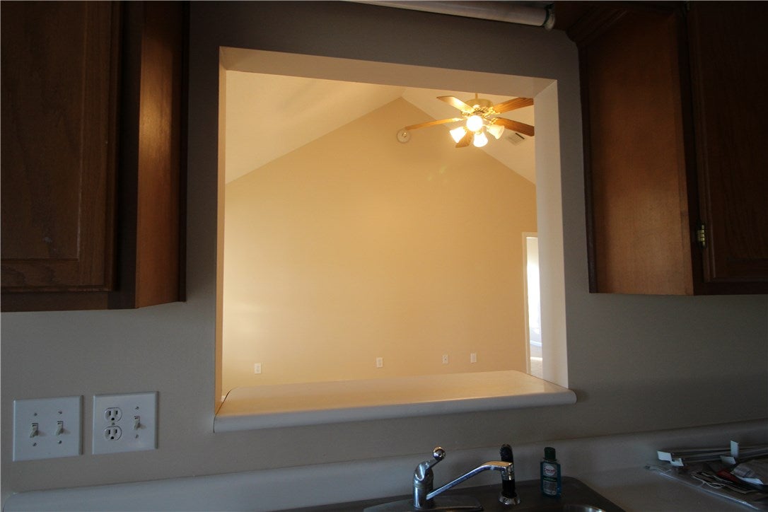 1405 Ridge Road Opelika, AL 36801 - Photo 13 of 29 Gallery Image 13