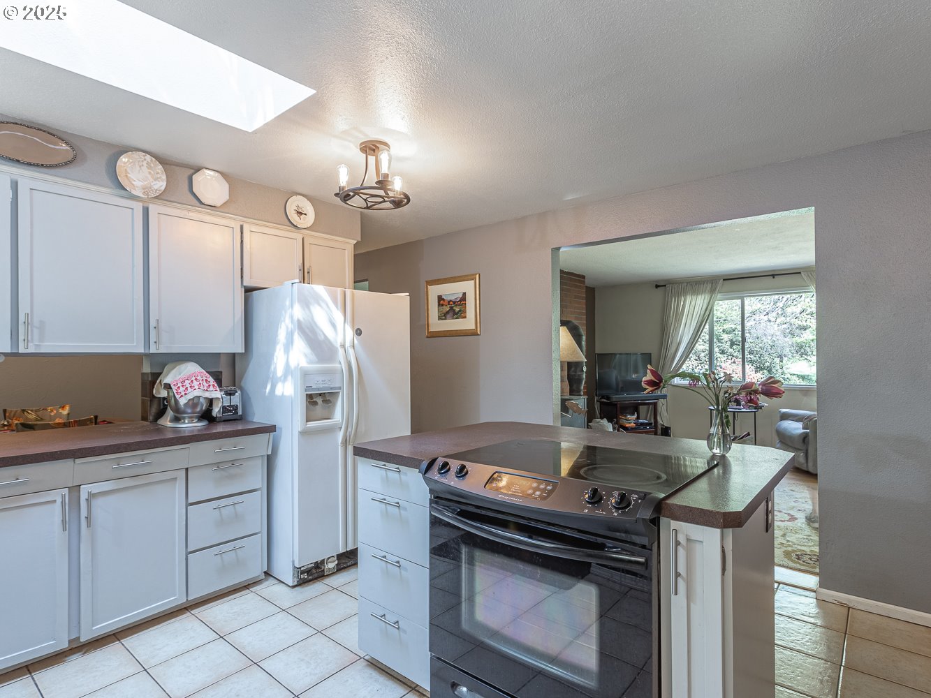 50010 Southeast Coalman Road Sandy, OR 97055 - Photo 17 of 48 a kitchen with a stove and a sink