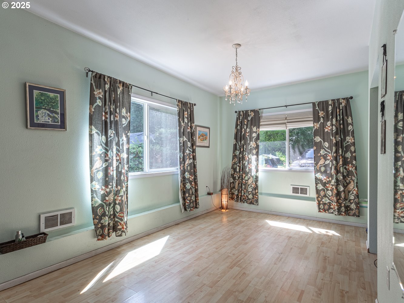 50010 Southeast Coalman Road Sandy, OR 97055 - Photo 29 of 48 a view of livingroom with window