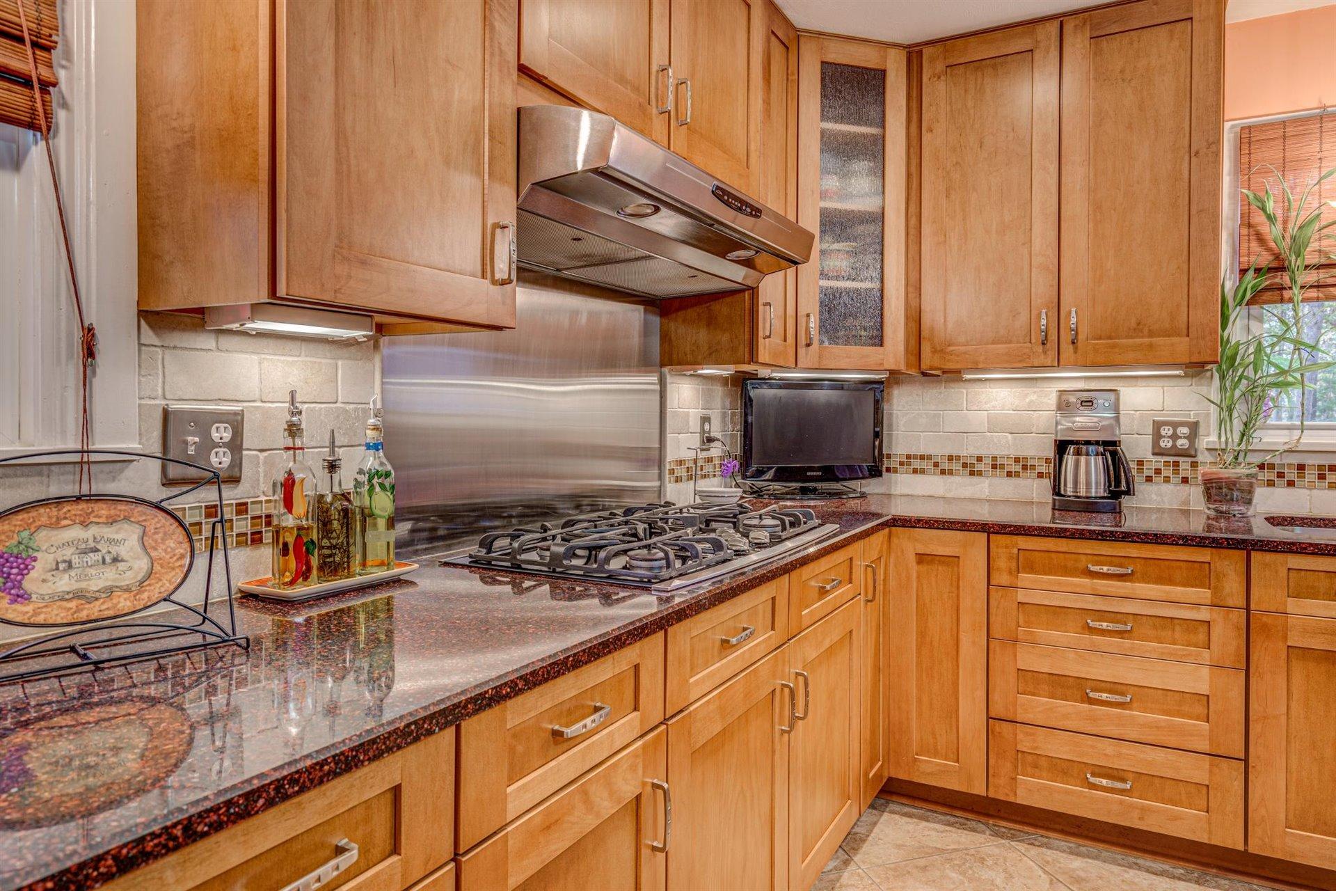 5236 Sundance Road Salem, VA 24153 - Photo 21 of 58 21-DSC4376_77_78_79_80