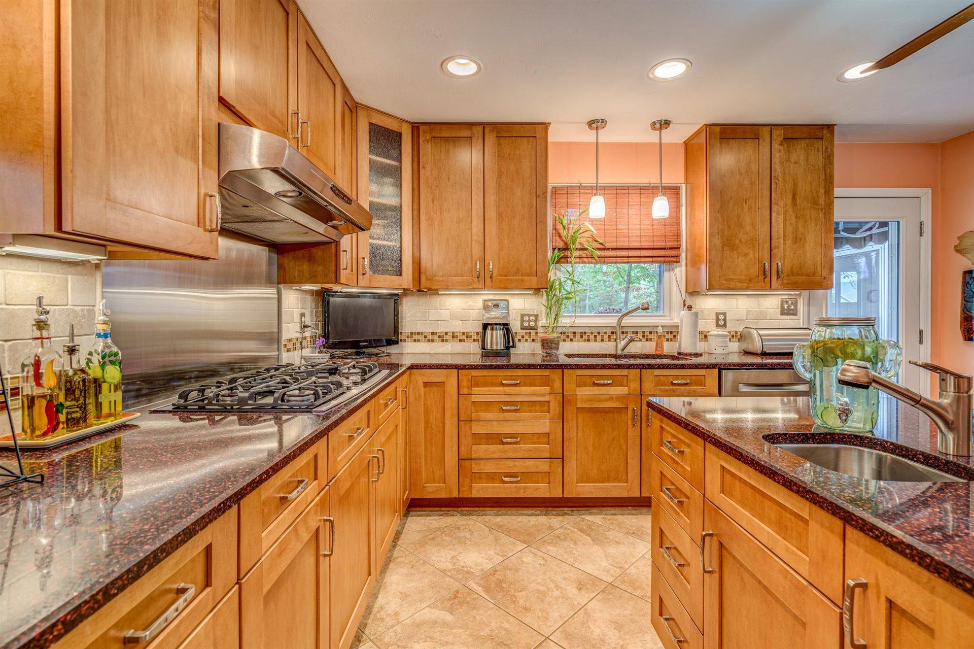 5236 Sundance Road Salem, VA 24153 - Photo 22 of 58 22-DSC4386_87_88_89_90