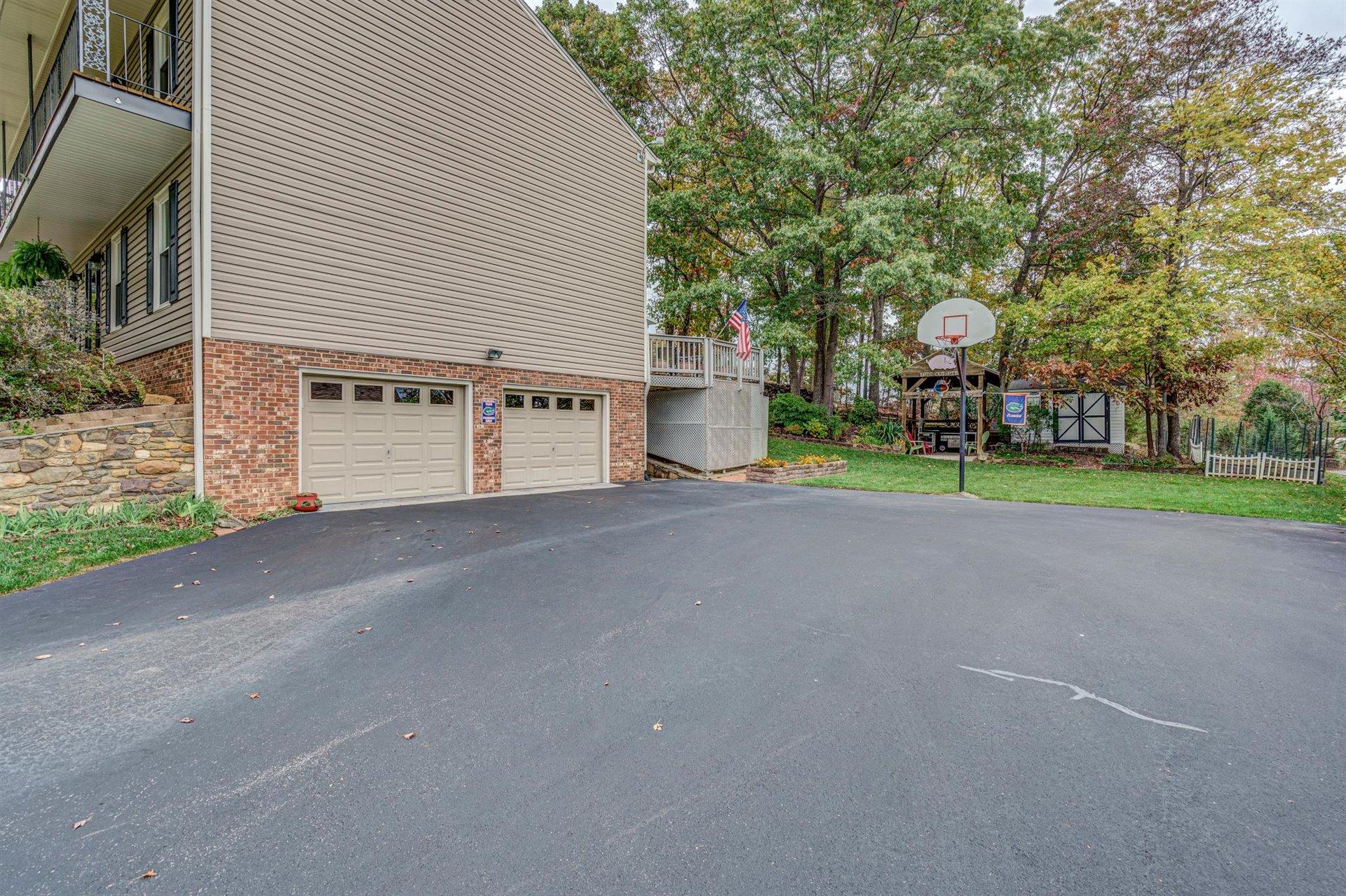 5236 Sundance Road Salem, VA 24153 - Photo 44 of 58 44-DSC4266_67_68_69_70