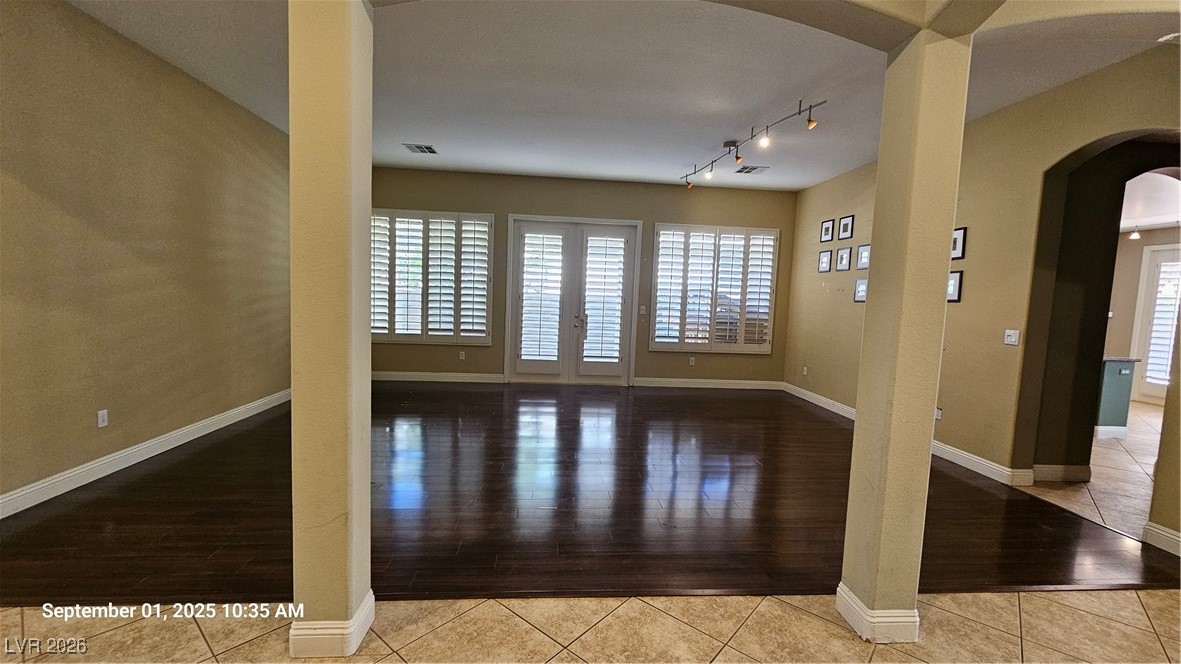 10830 Del Rudini Street Las Vegas, NV 89141 - Photo 4 of 33