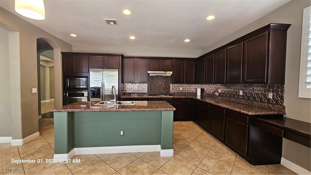 10830 Del Rudini Street Las Vegas, NV 89141 - Photo 9 of 33