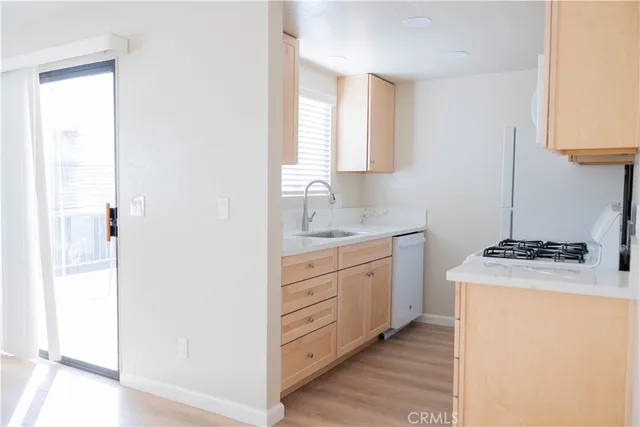 $2,200 | 1219 Edwards Street, Unit 33, Redlands, CA 92374