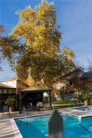 $2,200 | 1219 Edwards Street, Unit 33, Redlands, CA 92374