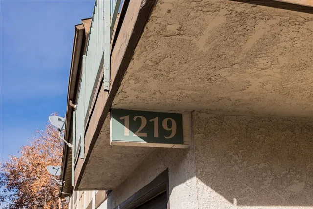 $2,200 | 1219 Edwards Street, Unit 33, Redlands, CA 92374