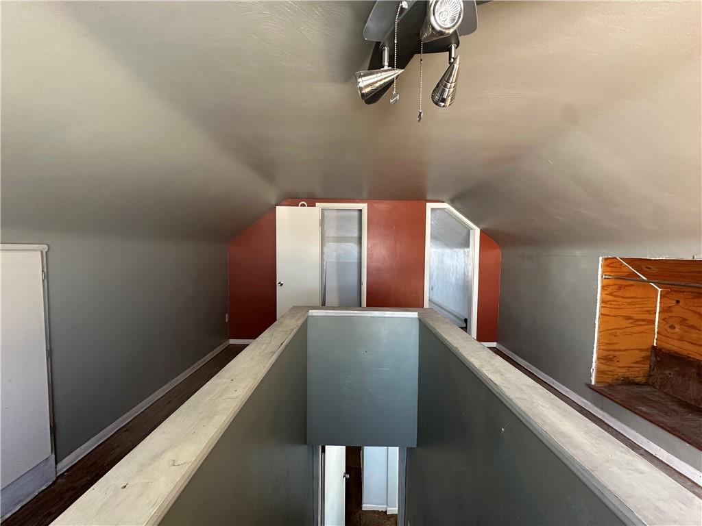 2897 Rutledge Road Transfer, PA 16154 - Photo 27 of 35