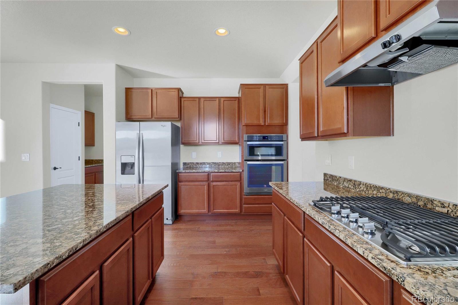 5775 Desert Inn Loop Elizabeth, CO 80107 - Photo 5 of 20 Gallery Image 5